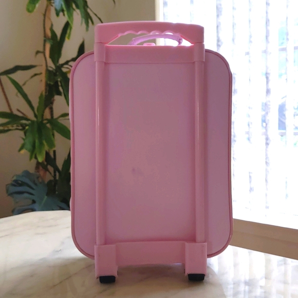 Girl's Precious Moments Carry-on suitcase with wheels. - Picture 4 of 8
